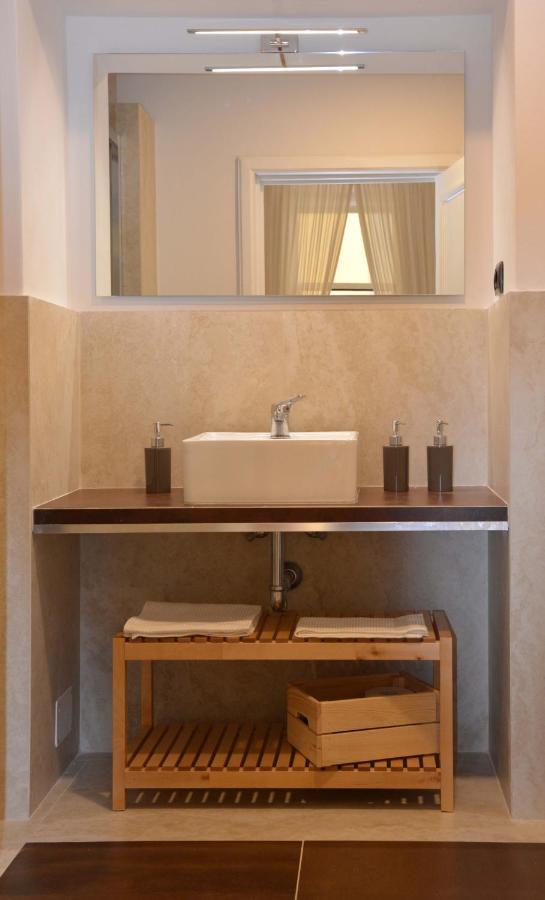 Domus Studio 25 Bed & Breakfast Neapel Exterior foto