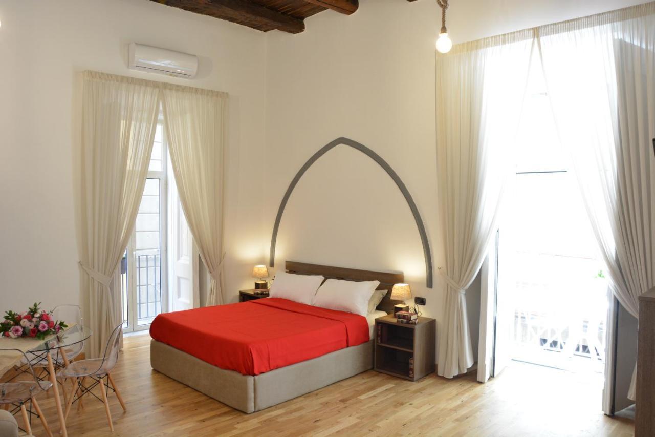 Domus Studio 25 Bed & Breakfast Neapel Exterior foto
