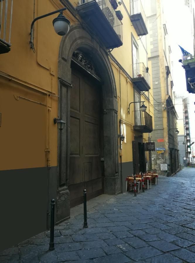 Domus Studio 25 Bed & Breakfast Neapel Exterior foto